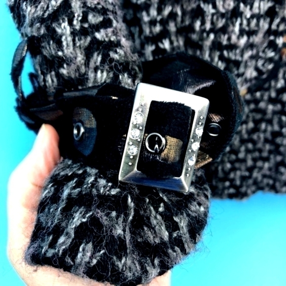 Gaby & Eden Women's M Black Cardigan Sweater Jacket With Vegan Faux Fur - Picture 5 of 9